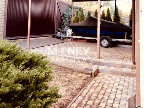 будинок за адресою Лебедівка