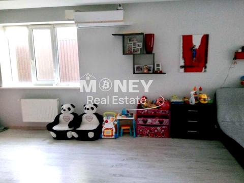 будинок за адресою Лебедівка