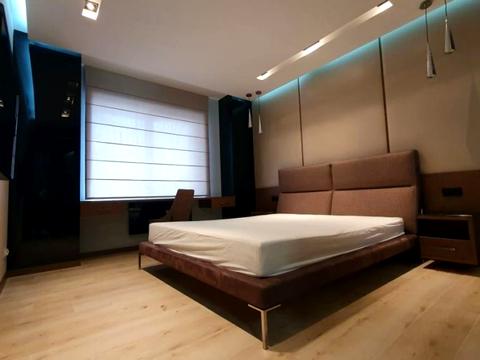 квартира по адресу Дмитрия Яворницкого просп. (Карла Маркса), 72-Б