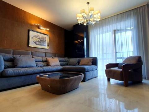 квартира по адресу Дмитрия Яворницкого просп. (Карла Маркса), 72-Б