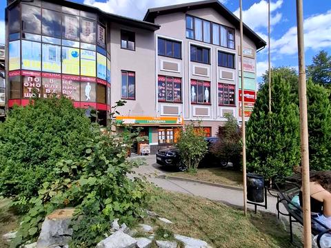 комерційна за адресою Володимира Великого вул., 6