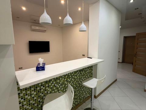 квартира за адресою Авіаконструктора Ігоря Сікорського вул. (Танкова), 1-А