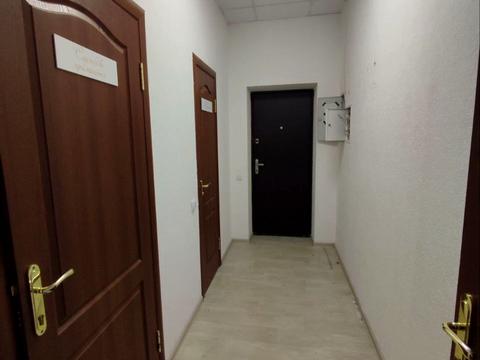 комерційна за адресою Героїв Дніпра вул., 53