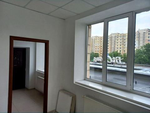 комерційна за адресою Героїв Дніпра вул., 53