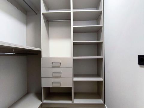 квартира за адресою Княгинин вул., (Будинок 15)