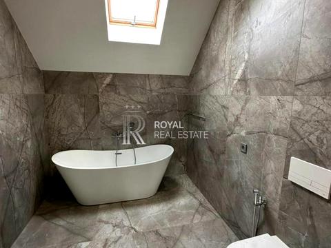 будинок за адресою с. Крушинка, київська