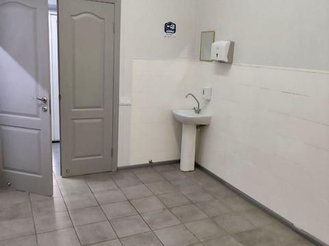 комерційна за адресою Гетьмана Павла Полуботка вул. (Попудренка), 32
