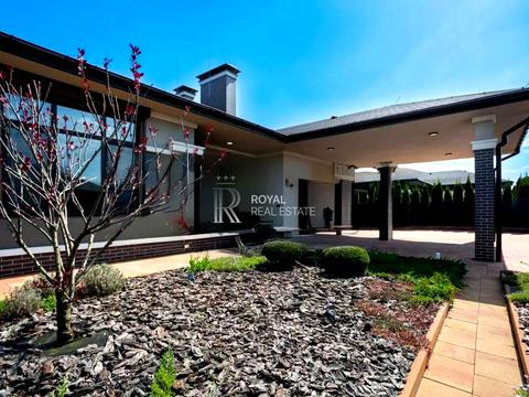 дом по адресу золочівська