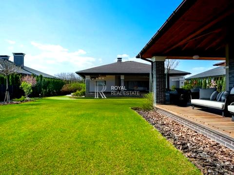 дом по адресу золочівська