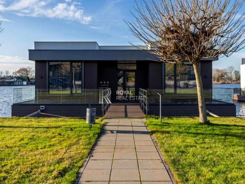 дом по адресу золочівська