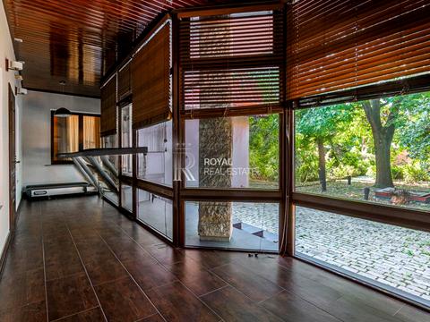 будинок за адресою Редутна вул.