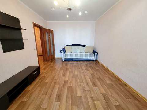 квартира за адресою Григорія Ващенка вул., 1