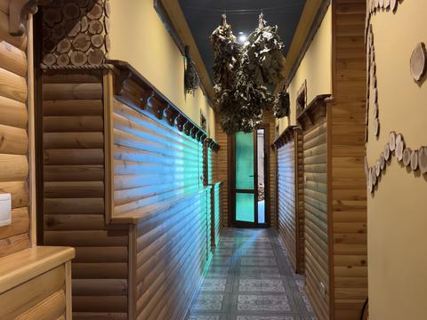 коммерческая по адресу Максима Рыльского ул., 490