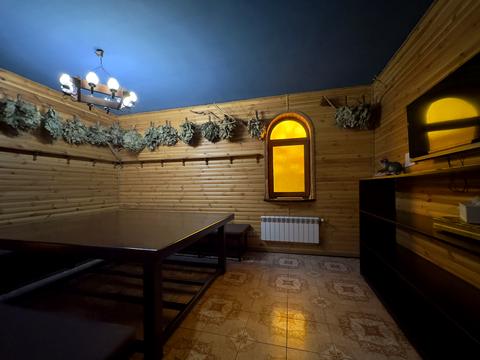 коммерческая по адресу Максима Рыльского ул., 490