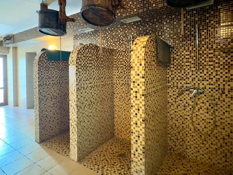 коммерческая по адресу Максима Рыльского ул., 490