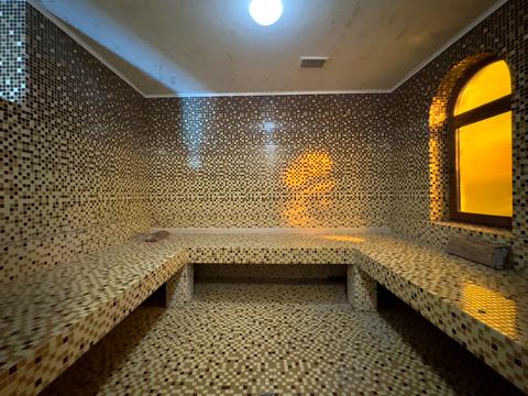 коммерческая по адресу Максима Рыльского ул., 490