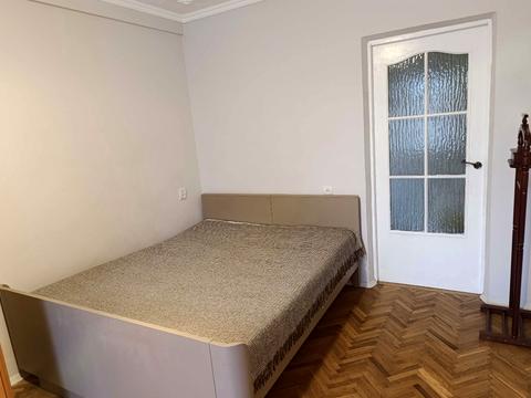 квартира за адресою Київ, Митрополита Василя Липківського вул. (Урицького), 13