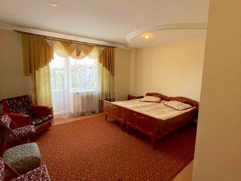 будинок за адресою Пантелеймона Куліша вул., 12