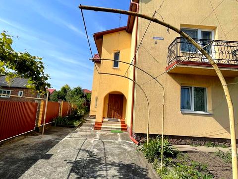 будинок за адресою Пантелеймона Куліша вул., 12