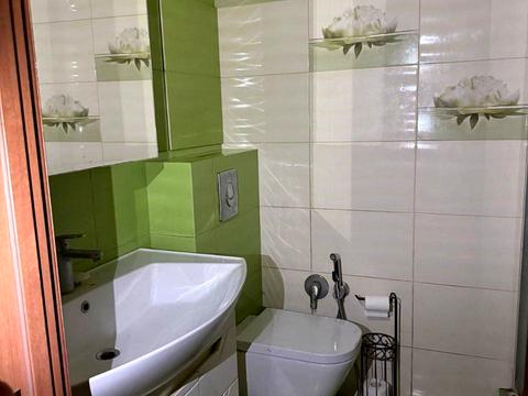 квартира за адресою Перлинна вул., 1а