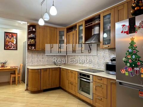 квартира за адресою Машинобудівна вул., 21