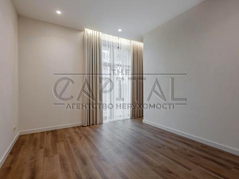 будинок за адресою Квітнева вул.