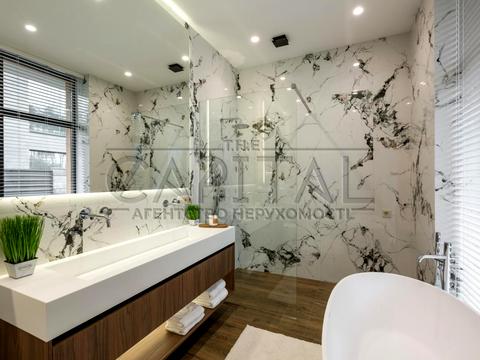 будинок за адресою Квітнева вул.