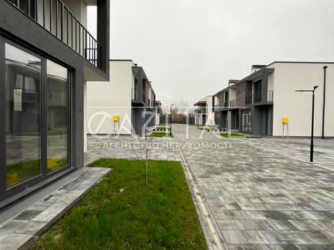 дом по адресу вул. Приозерна