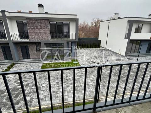 дом по адресу вул. Приозерна