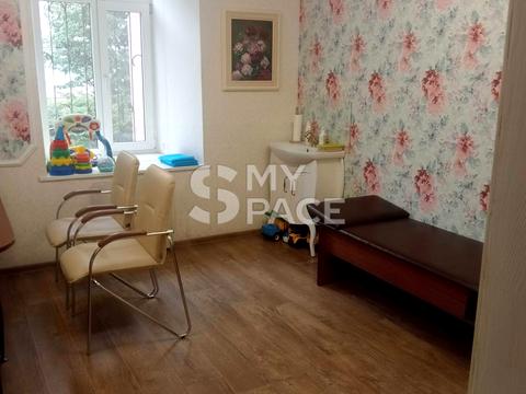 комерційна за адресою Київ, Кудрявська вул., 3/5