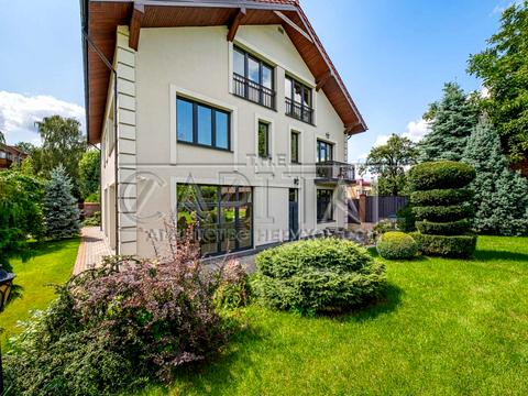 будинок за адресою Добрий Шлях вул.