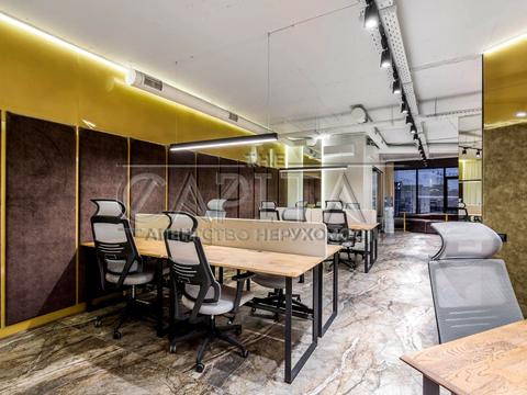 комерційна за адресою Буслівська вул., 12