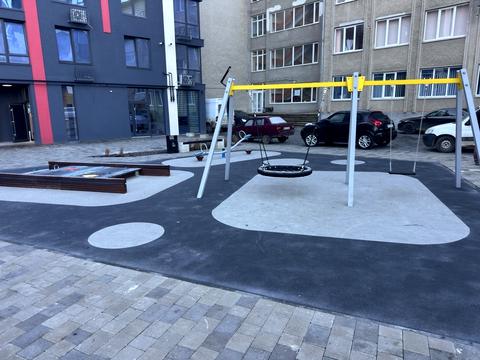 квартира за адресою Степана Бандери вул., (Будинок 4)