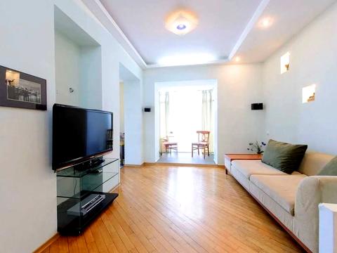 квартира по адресу Круглоуниверситетская ул., 13