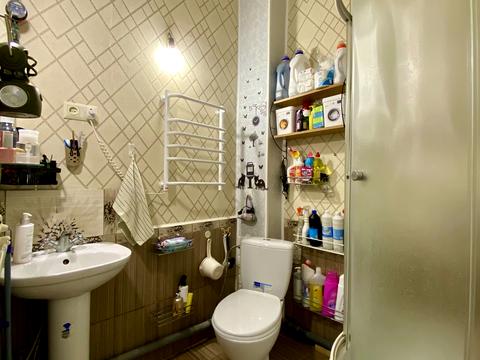 квартира за адресою Дачна вул., 42