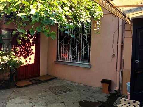 квартира за адресою Гранітна вул., 24