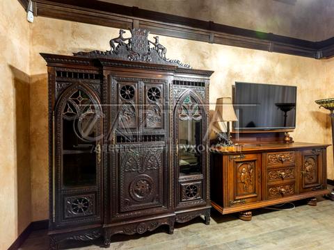 будинок за адресою Валерія Лобановського вул.