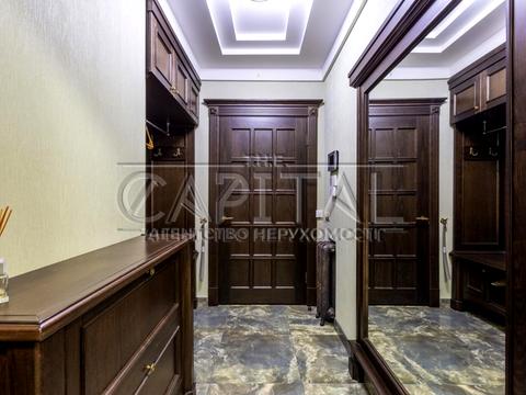 будинок за адресою Валерія Лобановського вул.