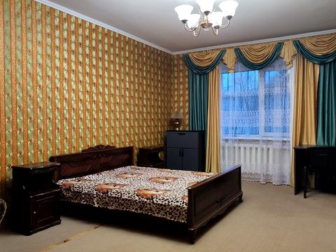 квартира за адресою Захисників України вул. (1-го Травня), 8