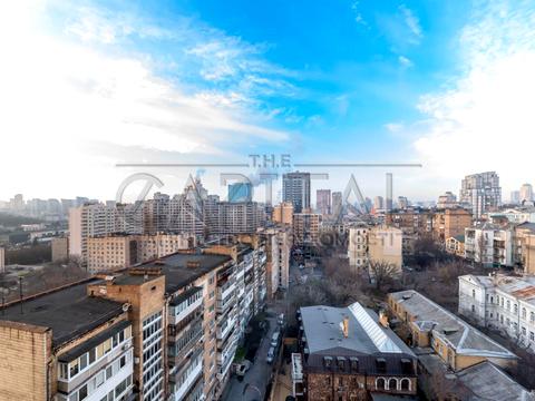 квартира за адресою Жилянська вул., 68