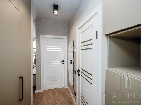 квартира за адресою Любомира Гузара просп. (Космонавта Комарова), 15