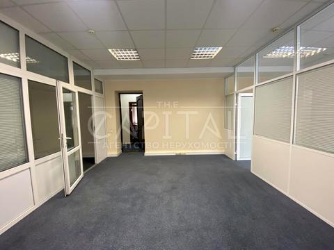 комерційна за адресою Ігорівська вул., 5