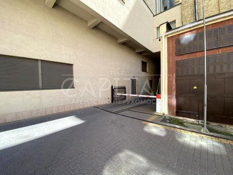 комерційна за адресою Ігорівська вул., 5