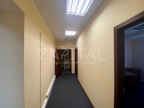 комерційна за адресою Ігорівська вул., 5