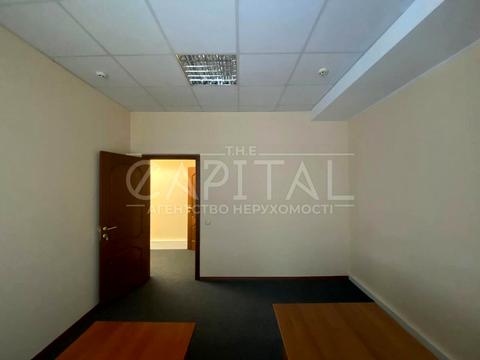 комерційна за адресою Ігорівська вул., 5