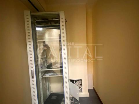 комерційна за адресою Ігорівська вул., 5