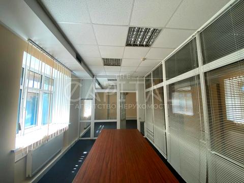 комерційна за адресою Ігорівська вул., 5