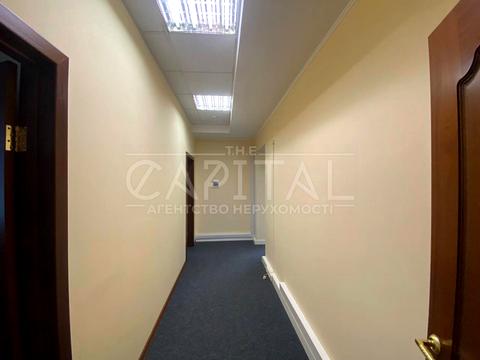 комерційна за адресою Ігорівська вул., 5