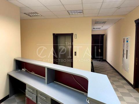 комерційна за адресою Ігорівська вул., 5