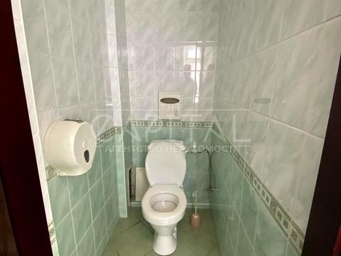 комерційна за адресою Ігорівська вул., 5